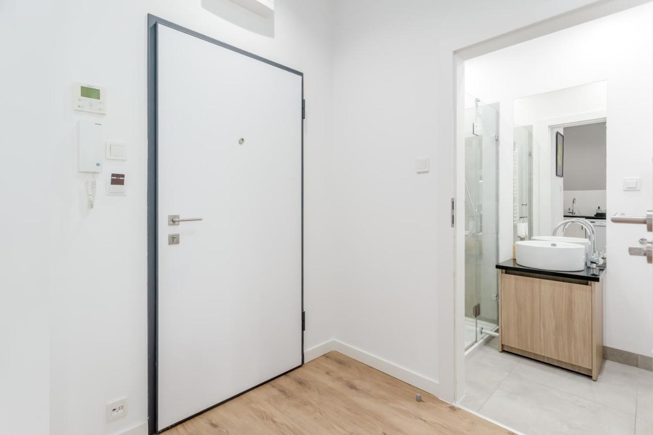 Warsaw City Expo Center Apartments Екстер'єр фото
